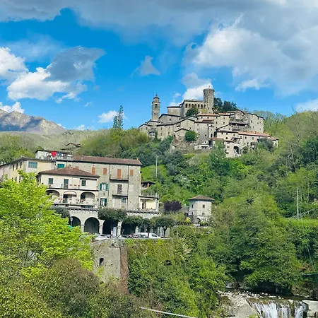 Al Bodregon - Relax E Tradizione Nel Borgo Di Bagnone